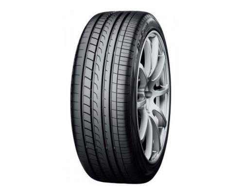 Yokohama BluEarth RV-02 215/55 R18 99V XL Yokohama BluEarth RV-02 215/55 R18 99V XL